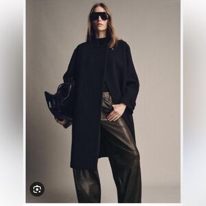 ZARA DARK NAVY WOOL BLEND COAT